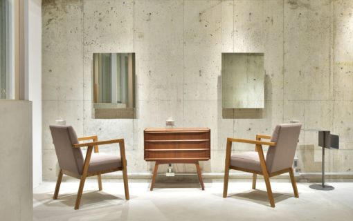 リビングはなれ内装