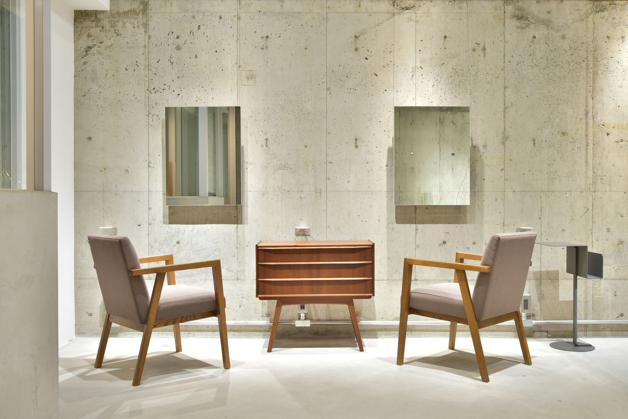 リビングはなれ内装